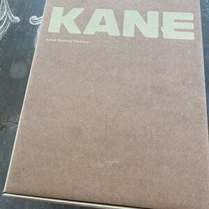 KANE Revive active recovery shoe